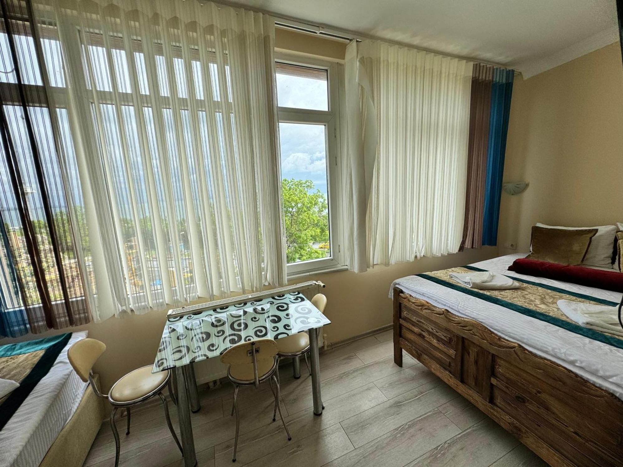 Happy Suite Boutique Hotel Istanbulská provincie Exteriér fotografie